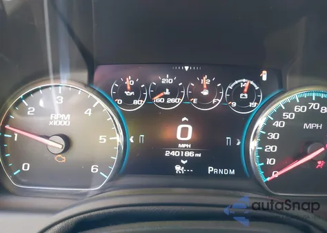 2016 Chevrolet Suburban Ltz z USA, uszkodzony, nr VIN 1GNSCJKC6GR103966